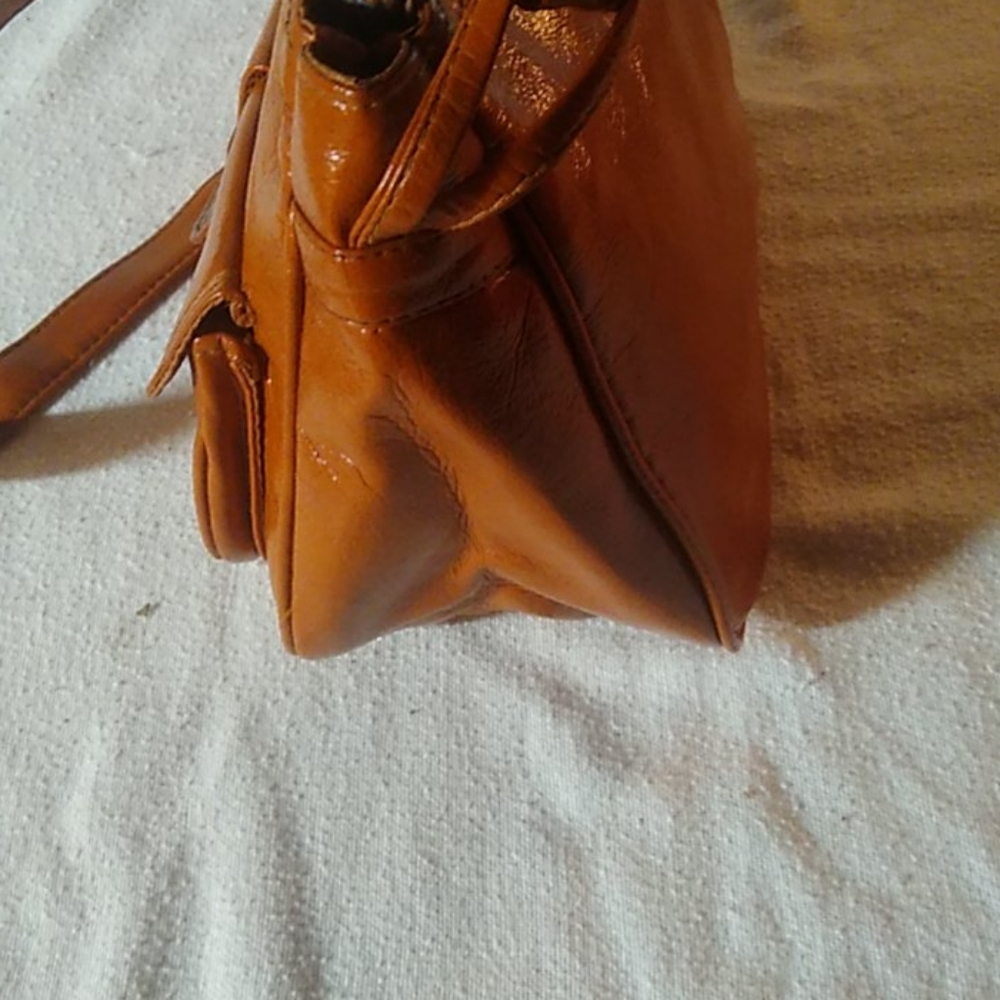 Handbag - Picture 5 of 10